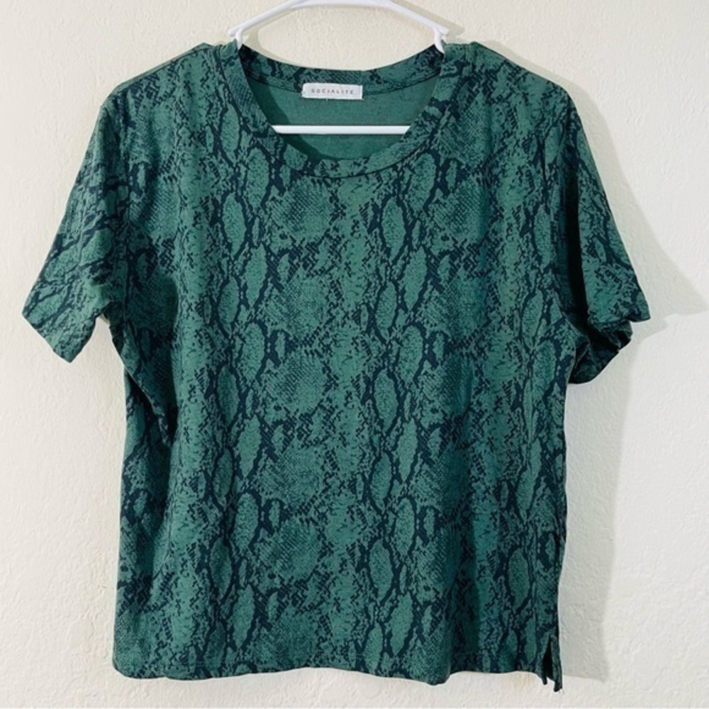 Socialite Green Snake Print Short Sleeve Top Women Size Small